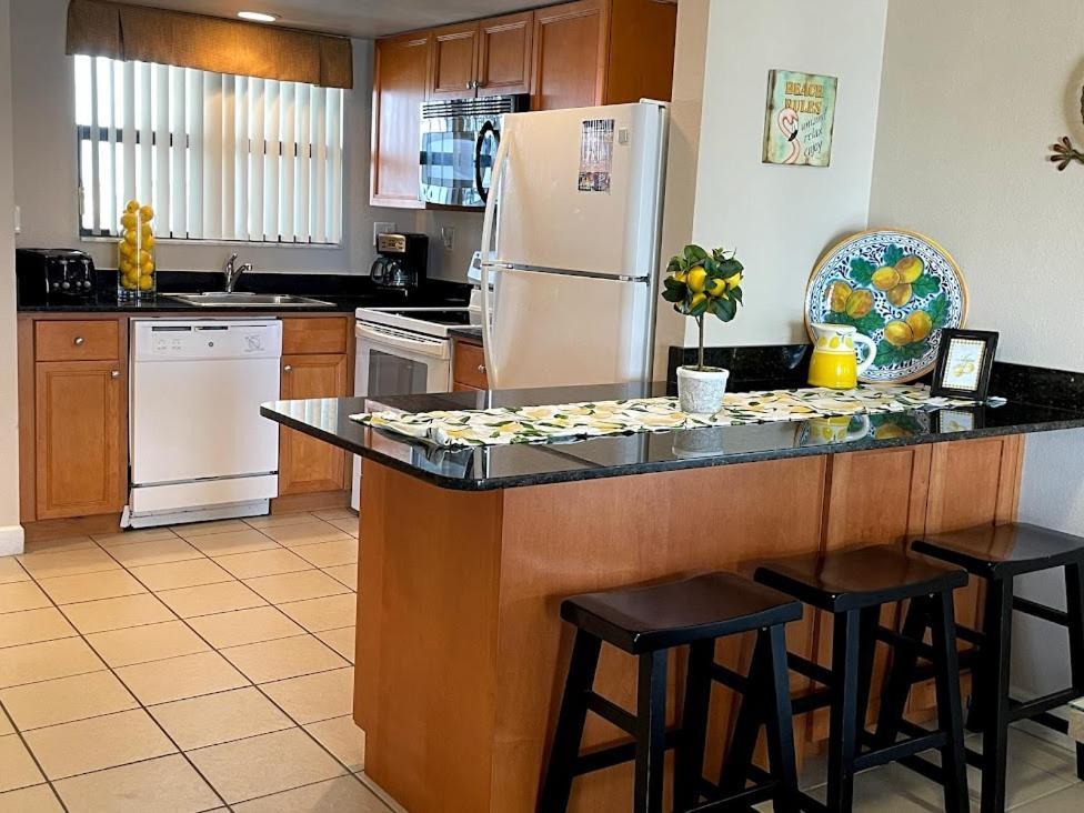Beachfront Condo Ocean View St. Pete Beach Ngoại thất bức ảnh